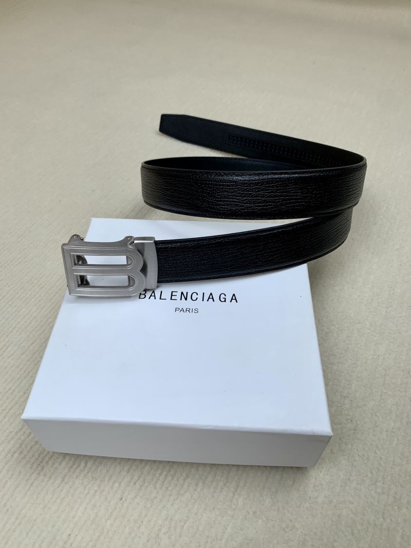 BALENCIAGA